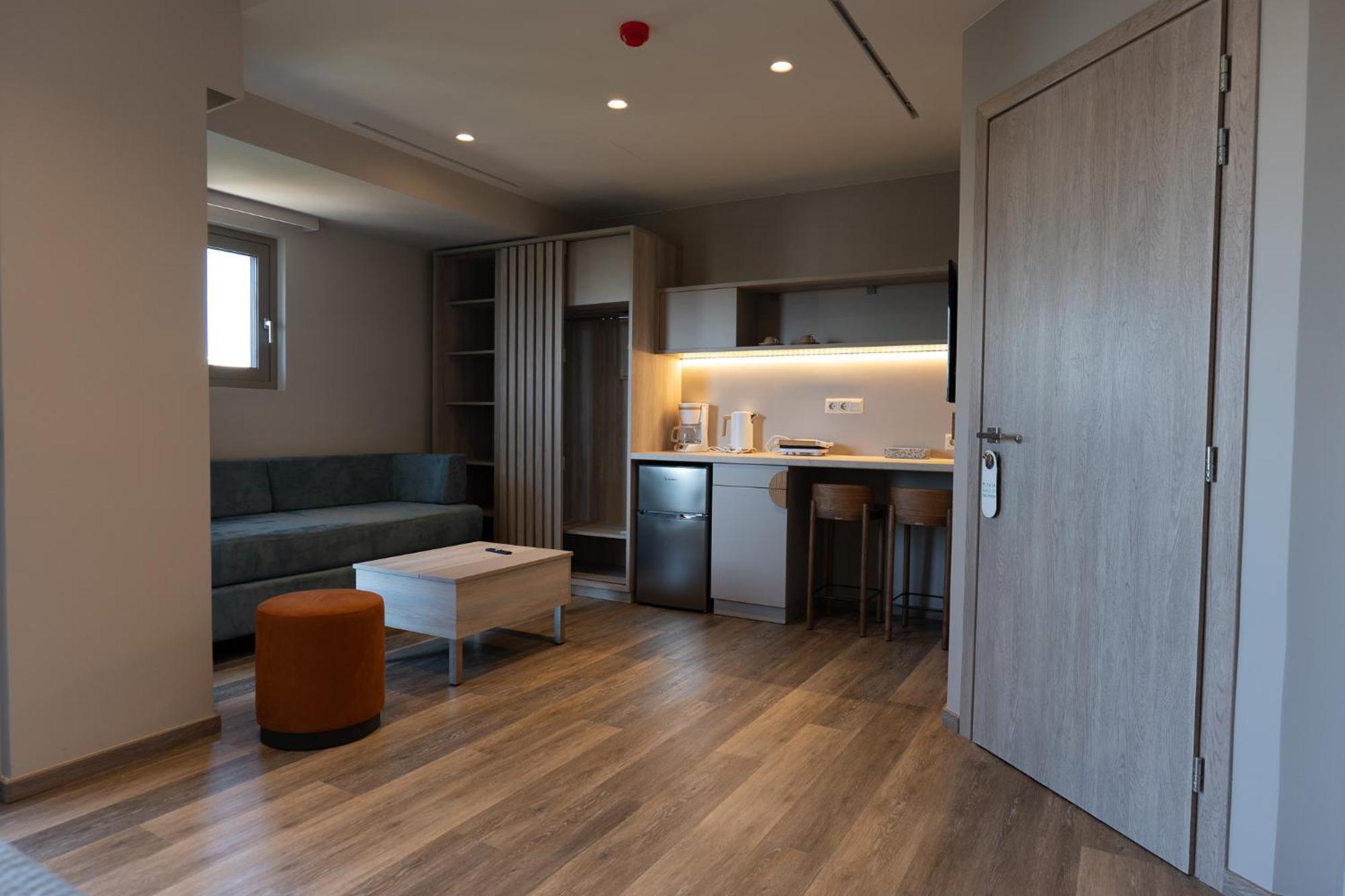 Wellnest Hotel Athènes Extérieur photo