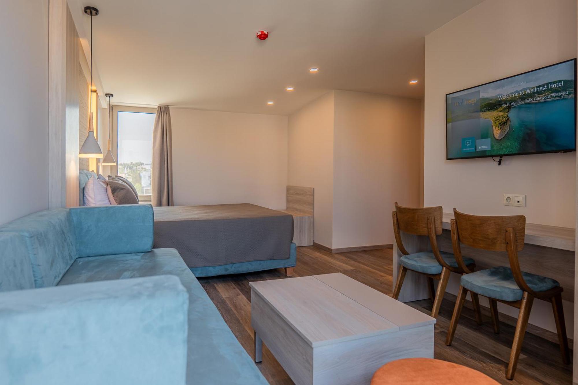 Wellnest Hotel Athènes Extérieur photo