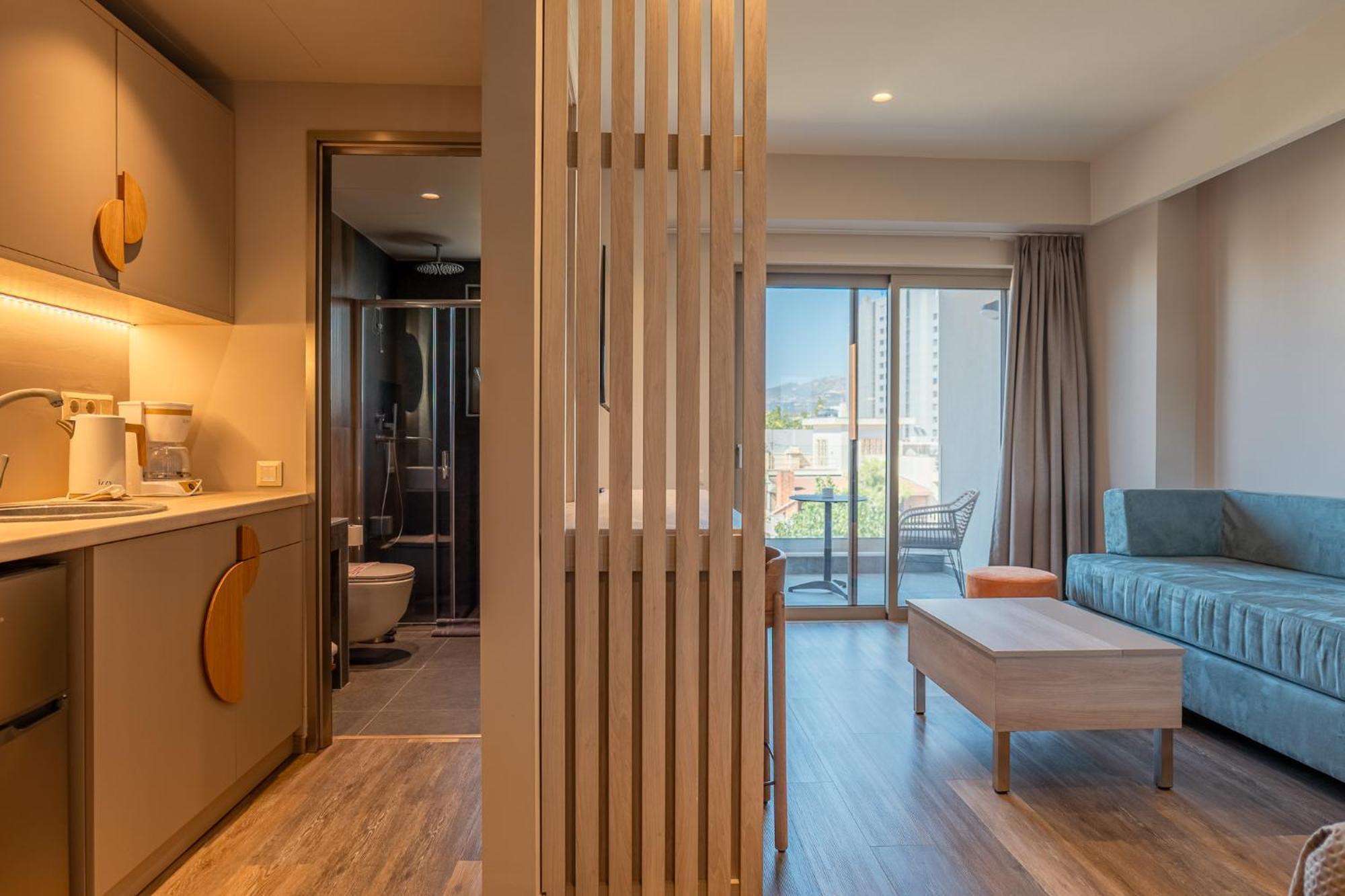 Wellnest Hotel Athènes Extérieur photo