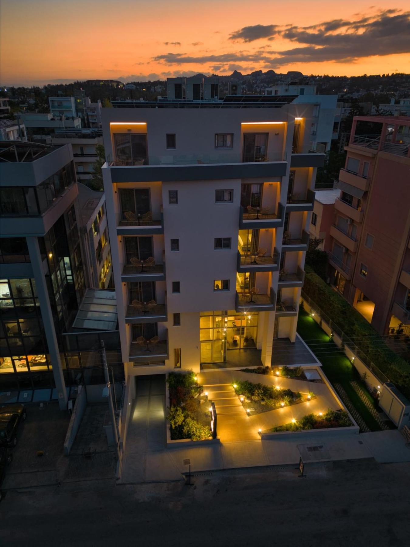 Wellnest Hotel Athènes Extérieur photo